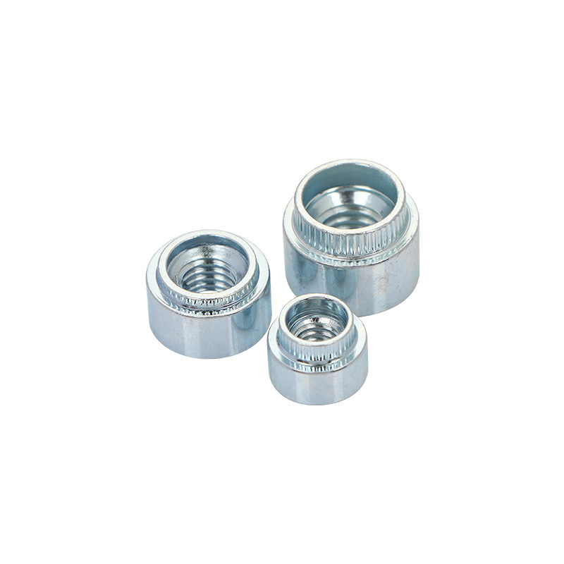 Aluminiumlegering runt självklippande mutter