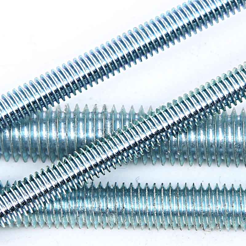Industristandardstudbultar
