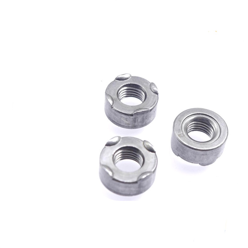 Precision Engineered Weld runda muttrar