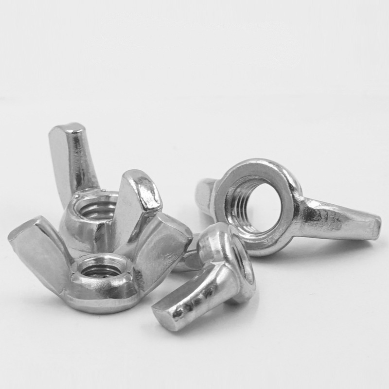 Vingmuttrar Rund vingform